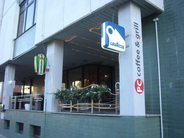 PC coffee and grill